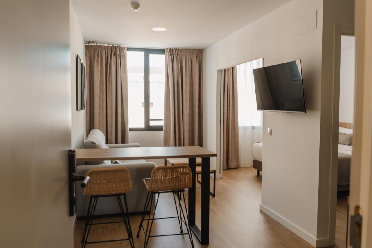 Eszentrico Suites Jerez Jerez de la Frontera Exterior foto