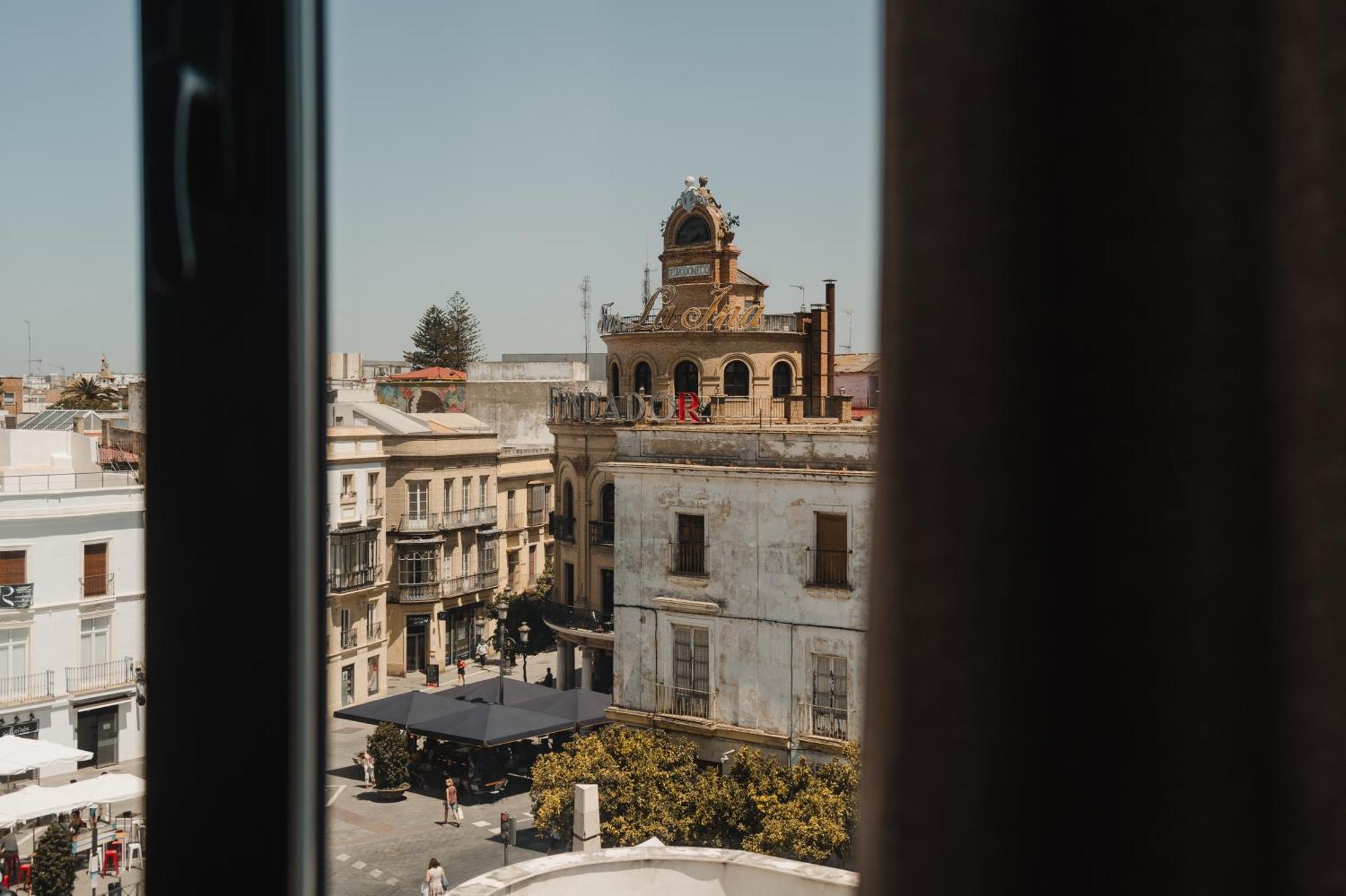 Eszentrico Suites Jerez Jerez de la Frontera Exterior foto